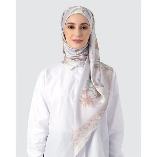 Naelofar Amora Square The Original Collection