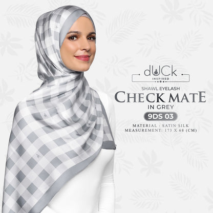 The Checkmate dUCk Shawl Eyelash Collection