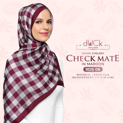 The Checkmate dUCk Shawl Eyelash Collection