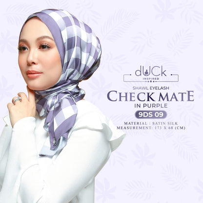 The Checkmate dUCk Shawl Eyelash Collection