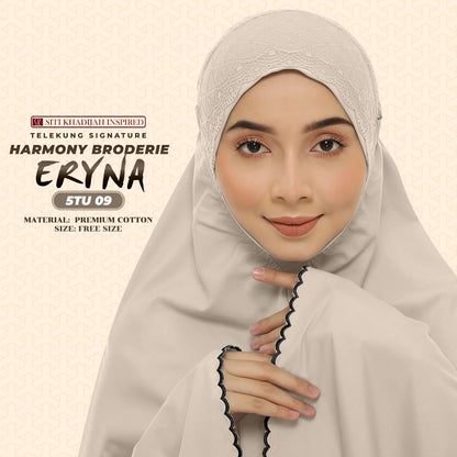 Telekung Inspired SK Harmony Broderie Eryna Collection Free Woven bag