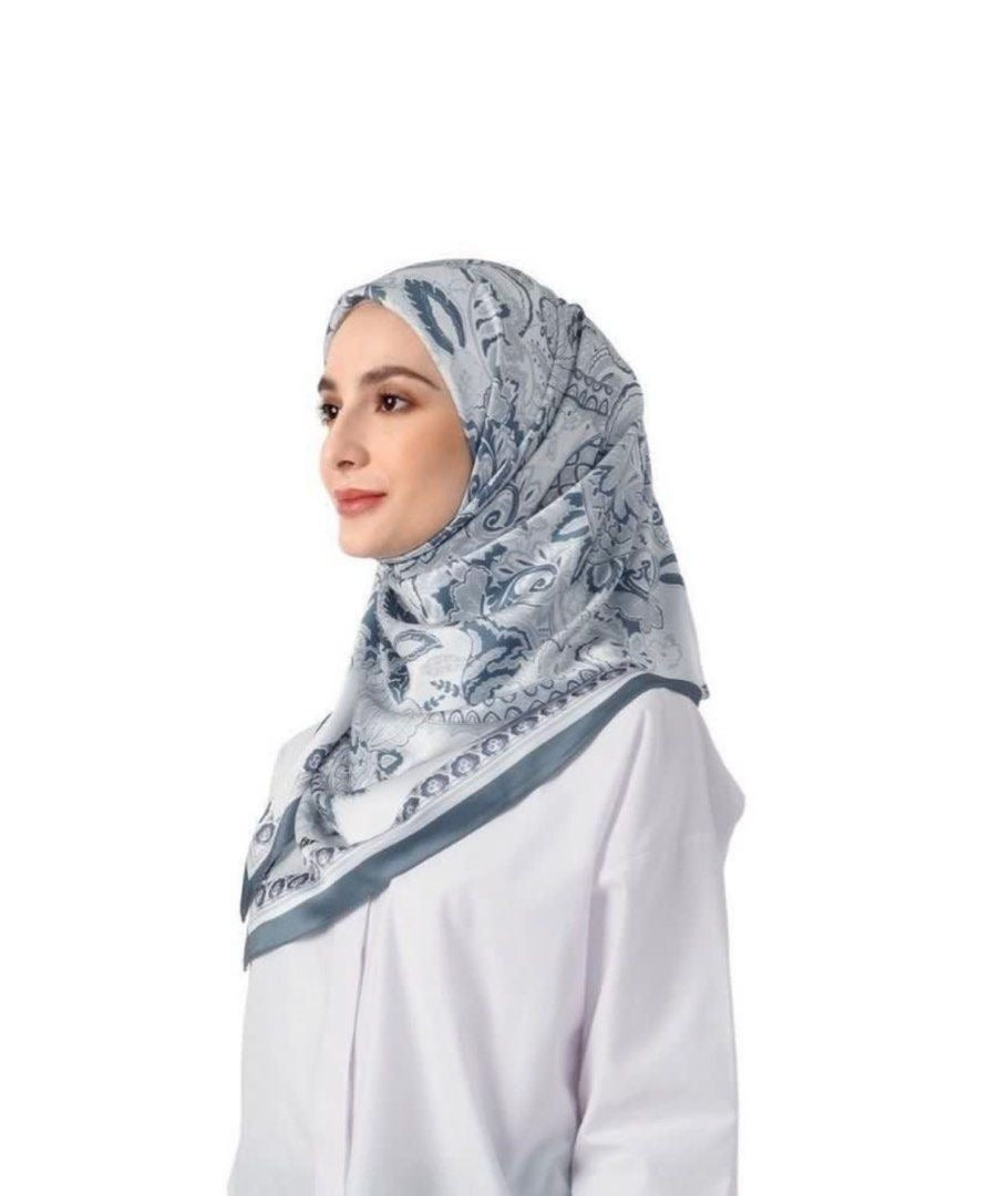 Naelofar Giya SQ The Original Collection
