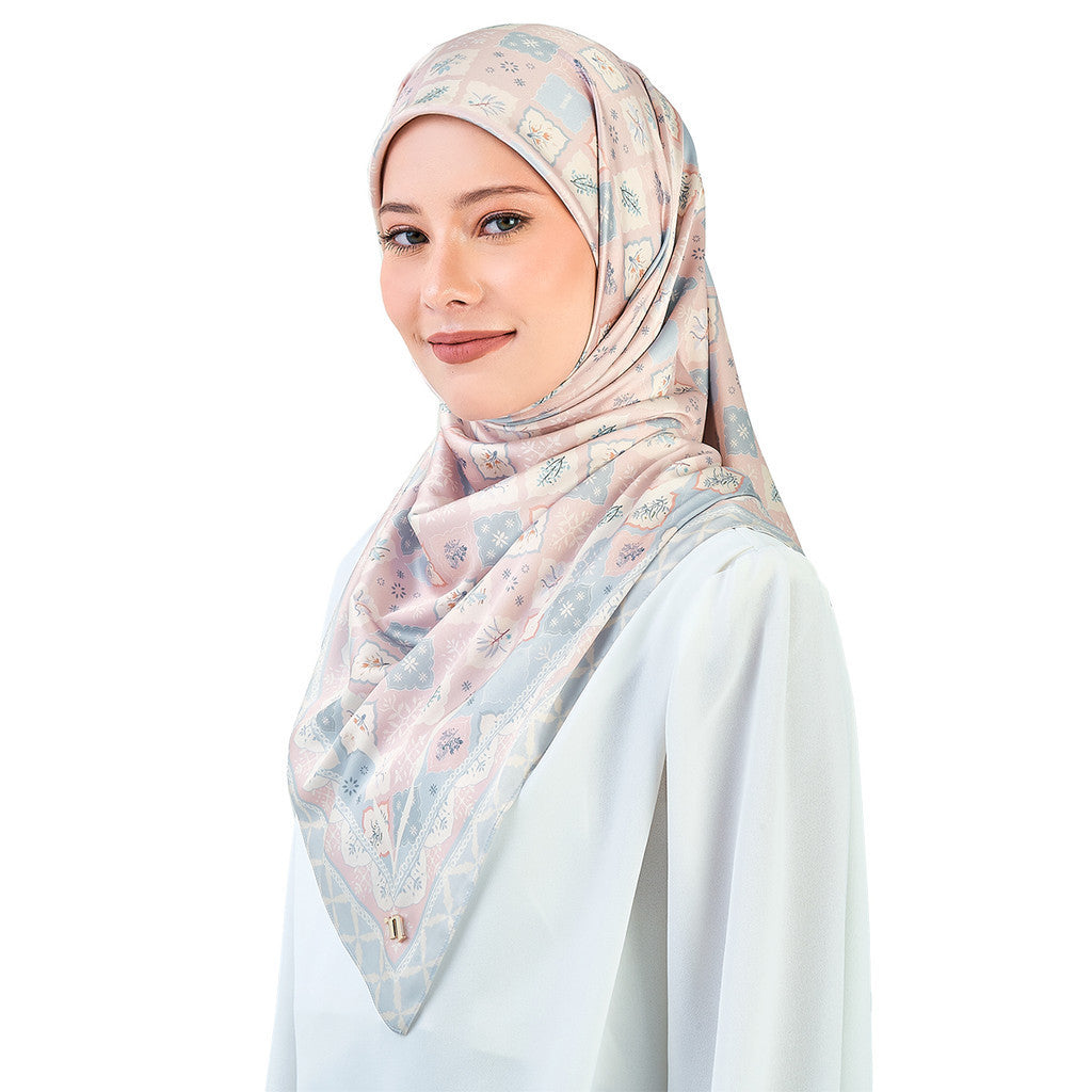 Naelofar Saffron Square The Original Collection