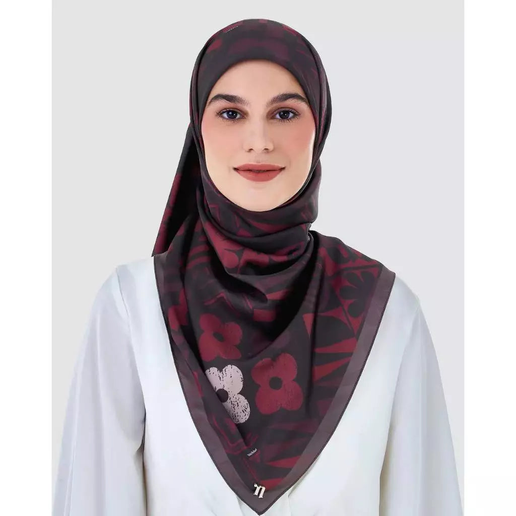 Naelofar Stamplicity Square The Original Collection