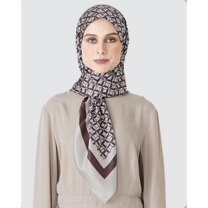 Naelofar Arma Square The Original Collection