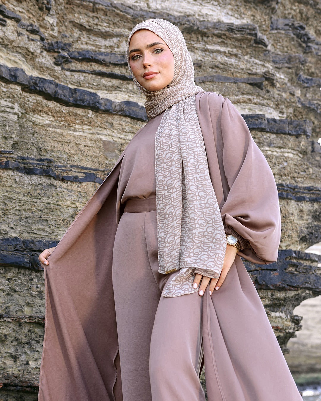 Bokitta Hijab Inspired Oblique Griege Collection - Free Box