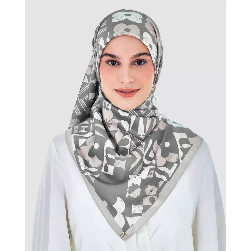 Naelofar Stamplicity Square The Original Collection